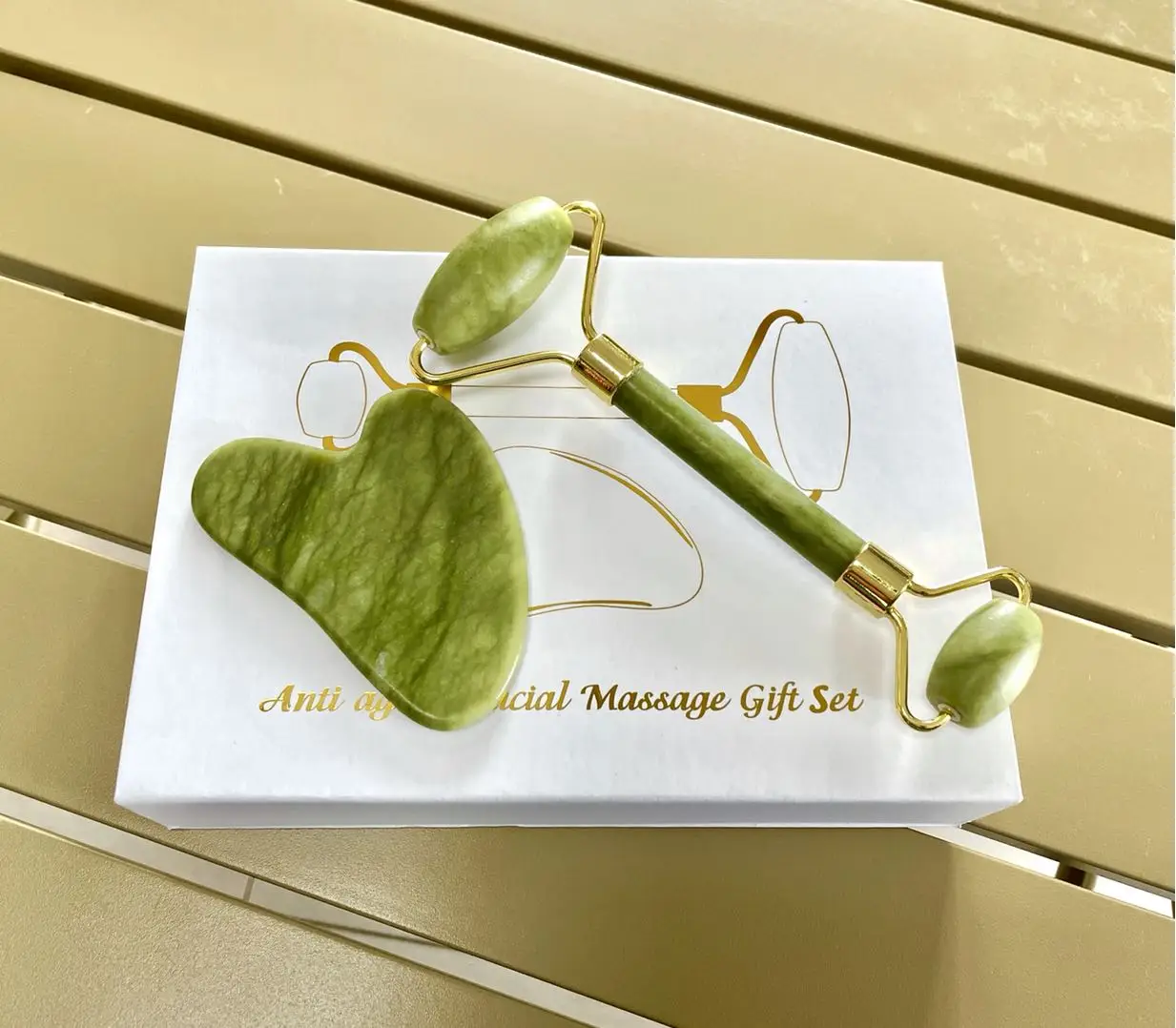 hot sale gua sha facial tool green jade roller gua sha set jade roller fast delivery