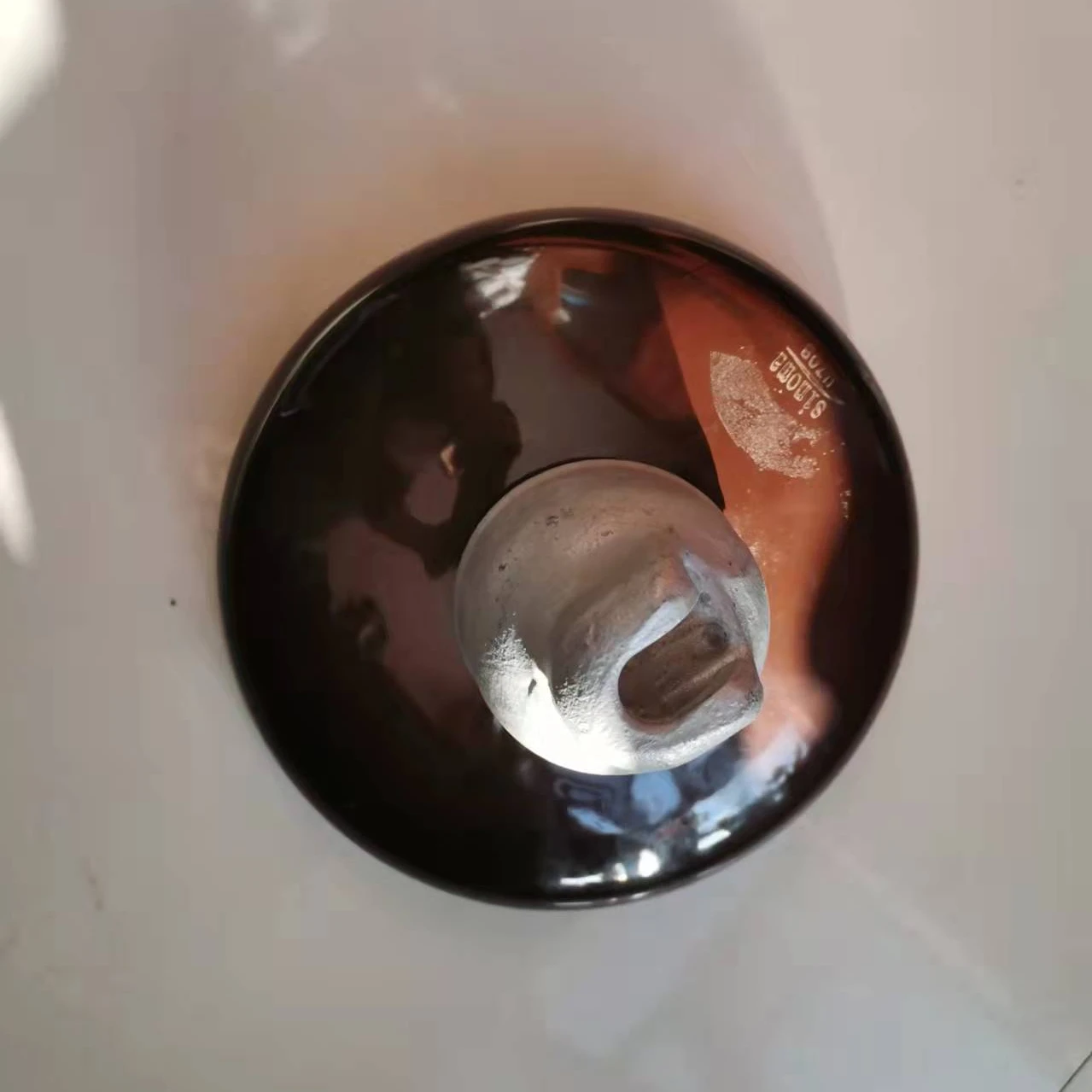 11KV disc  porcelain insulator    brown / white  insulators 52-3