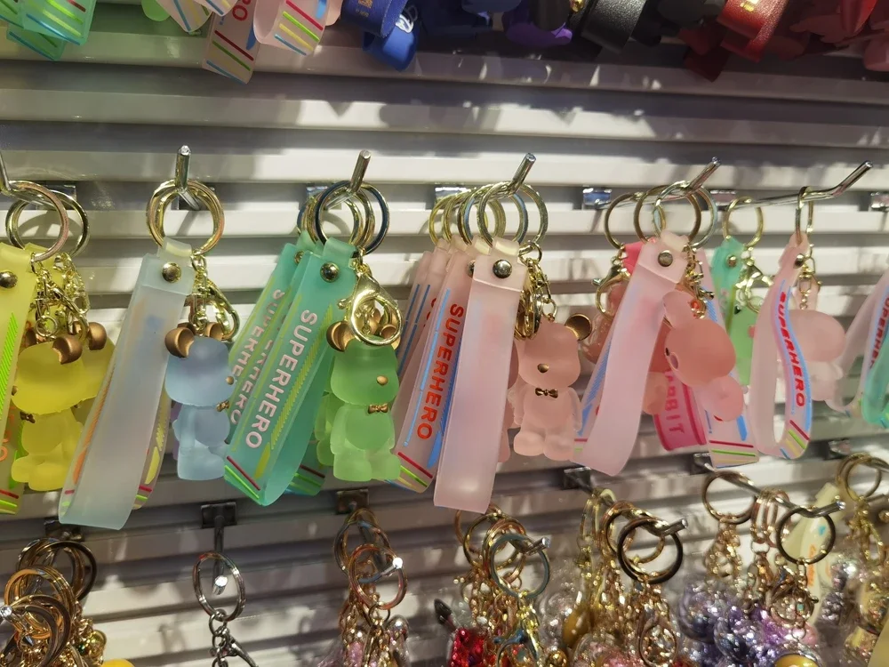 Lilangda 800 Styles Manufacturer Custom Toy Rubber 3D Soft Anime PVC Keychain Cartoon Character Kid Keyring Key Chain Wholesale