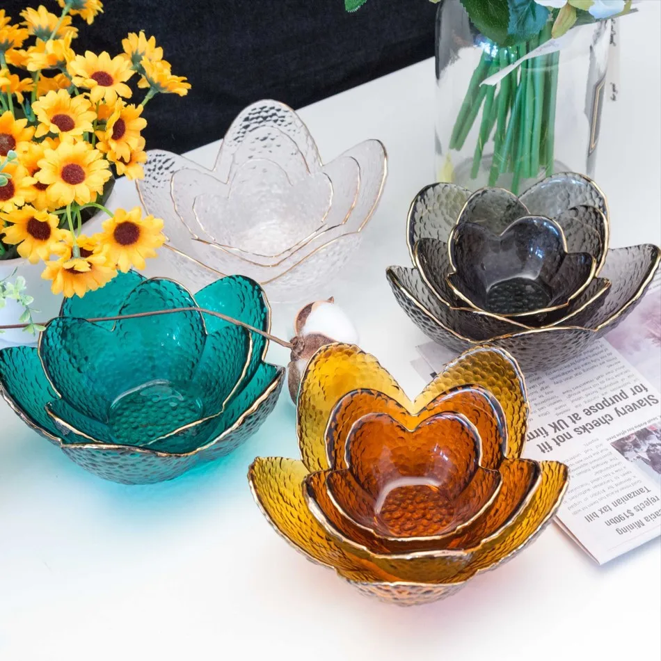 Wholesale Gold Rim Colorful fancy Lotus shape salad plate sets dinnerware plates for restaurant