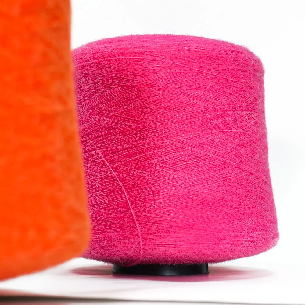 China Wholesales 96% Acrylic 4% Nylon 28S/2 Tenacity Brushed Blended Yarn Knitted Dyed Yarns for Weaving