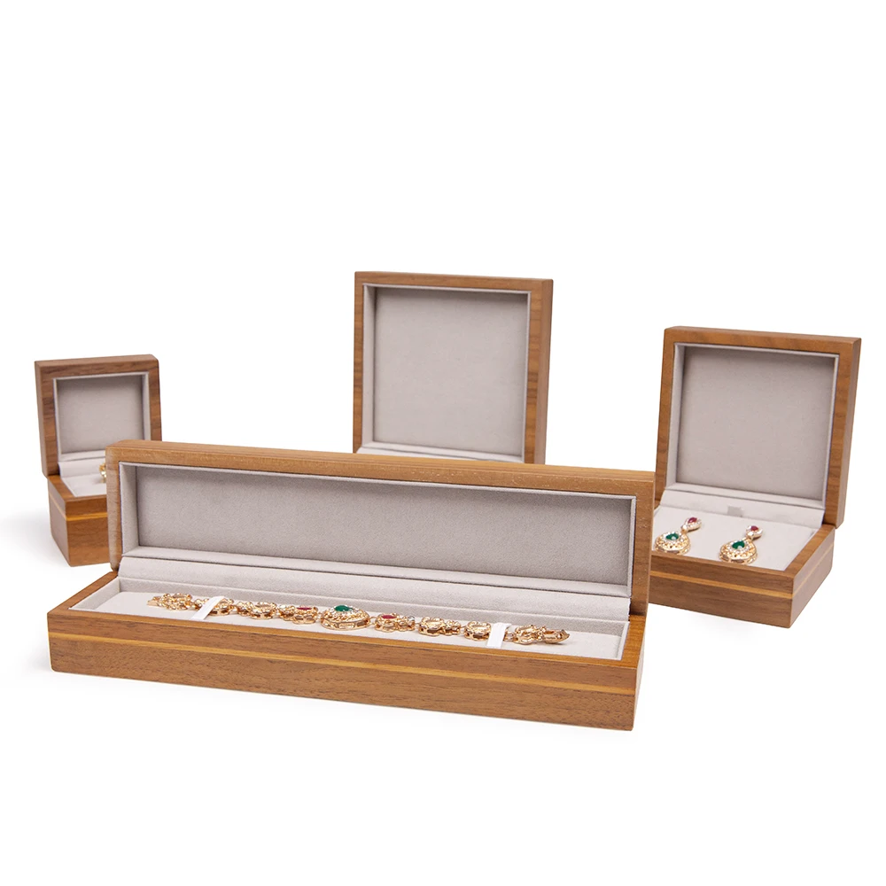 Custom Grainy Paper Luxury Gift Jewelry Package Box Jewelry Wholesale Bracelets Necklace Earrings Ring Box Packaging Jewelry Box