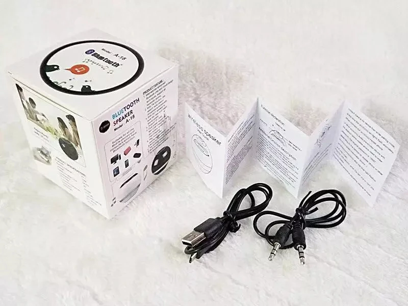 Amazon New YK-1725 ball LED Mini Super Bass Portable Wireless Speaker with FM Radio TF Mic USB for Mobile Phone Accessory