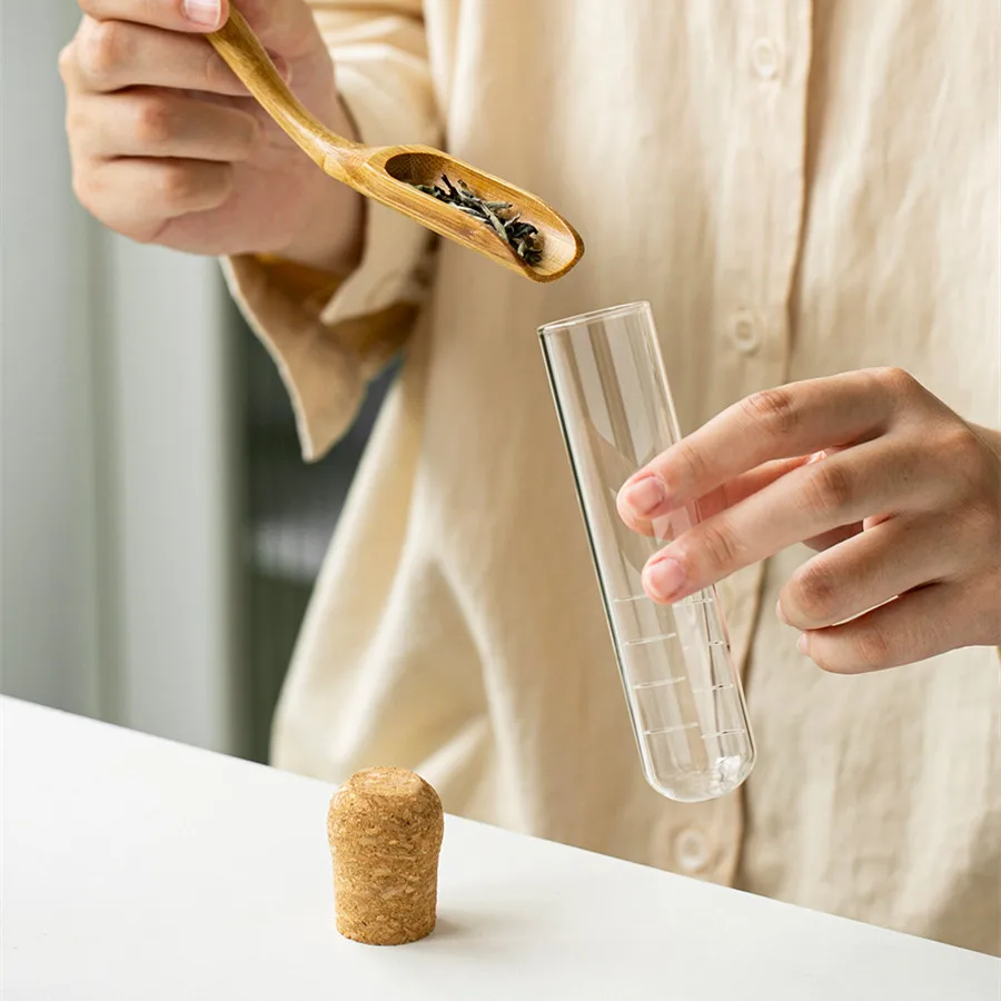 Modern Heat Resistant High Borosilicate Glass Tea Tube Infuser Filter with Eco-Friendly Cork Lid