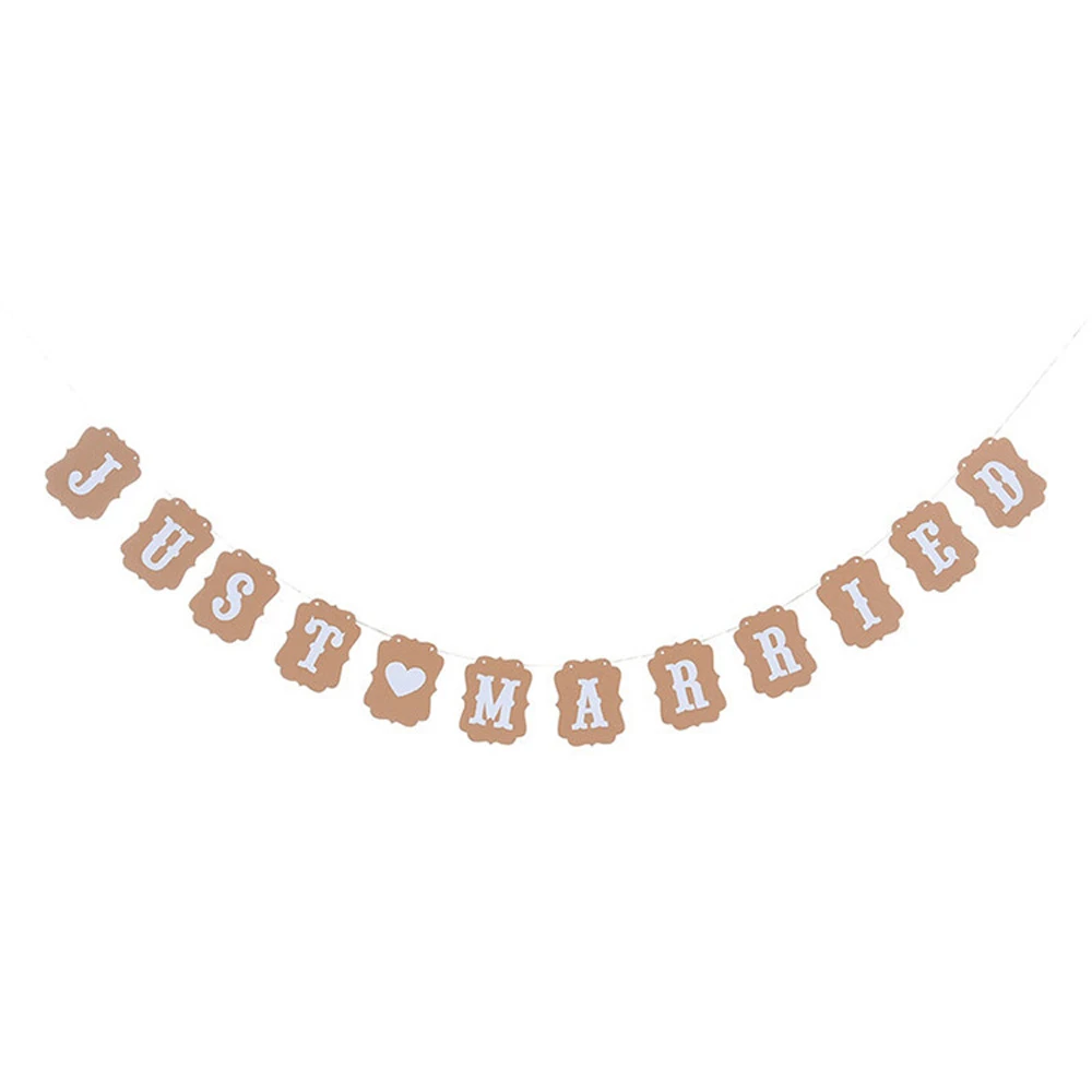 Just Married Banner Wedding Bunting Banner with hearty Hanging Sign Garland Pennant Photo Booth Props for Bridal Shower
