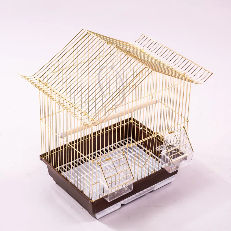 Wholesale Luxury Bird Cages Parrot Mynas Pearl Bird Breeding Cage Use Gold Iron Wire