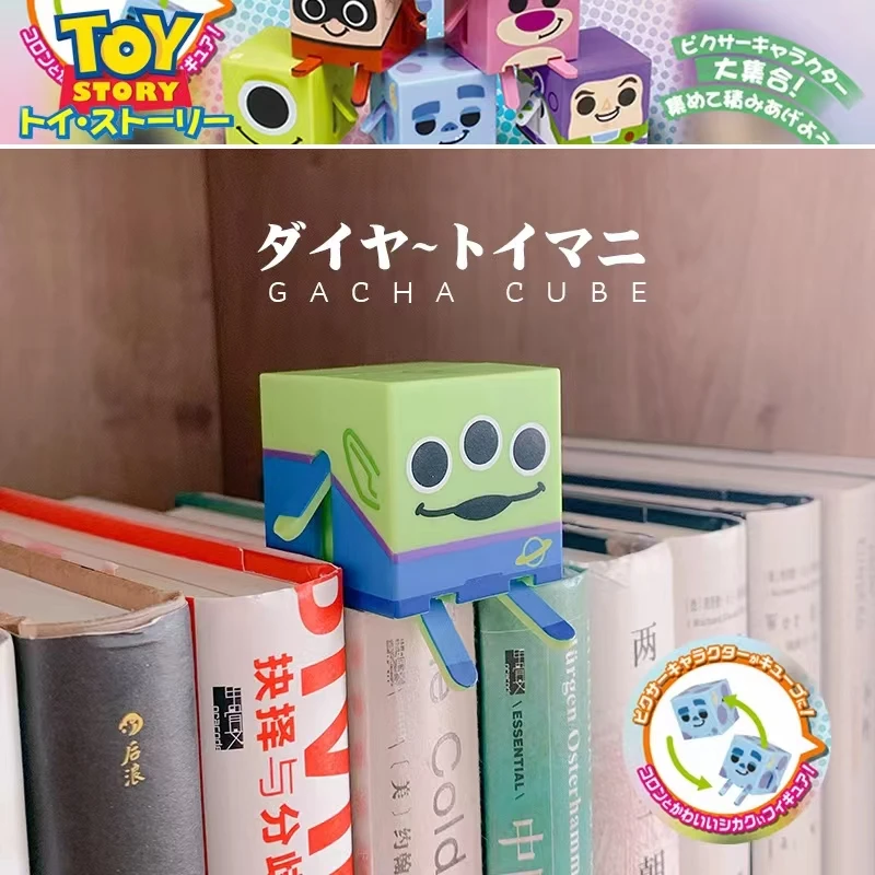 The latest plastic assembled face changing cube expression puzzle toy for children is suitable for children over 3