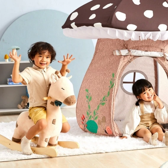 Creative cartoon toy decoration wooden giraffe horse