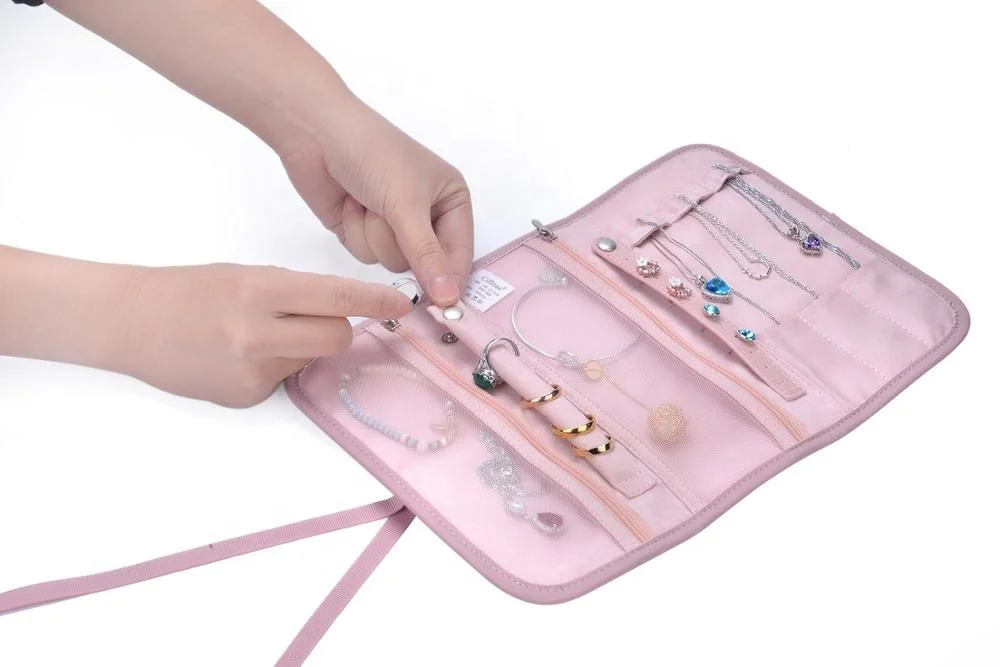 New Product Mini portable velvet jewelry pouch travel organizer fancy luxury leather jewelry case roll up bag