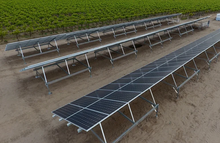 Solar Anchor Foundation ground screw anchor earth pole spiral galvanised ground screw pile anchor