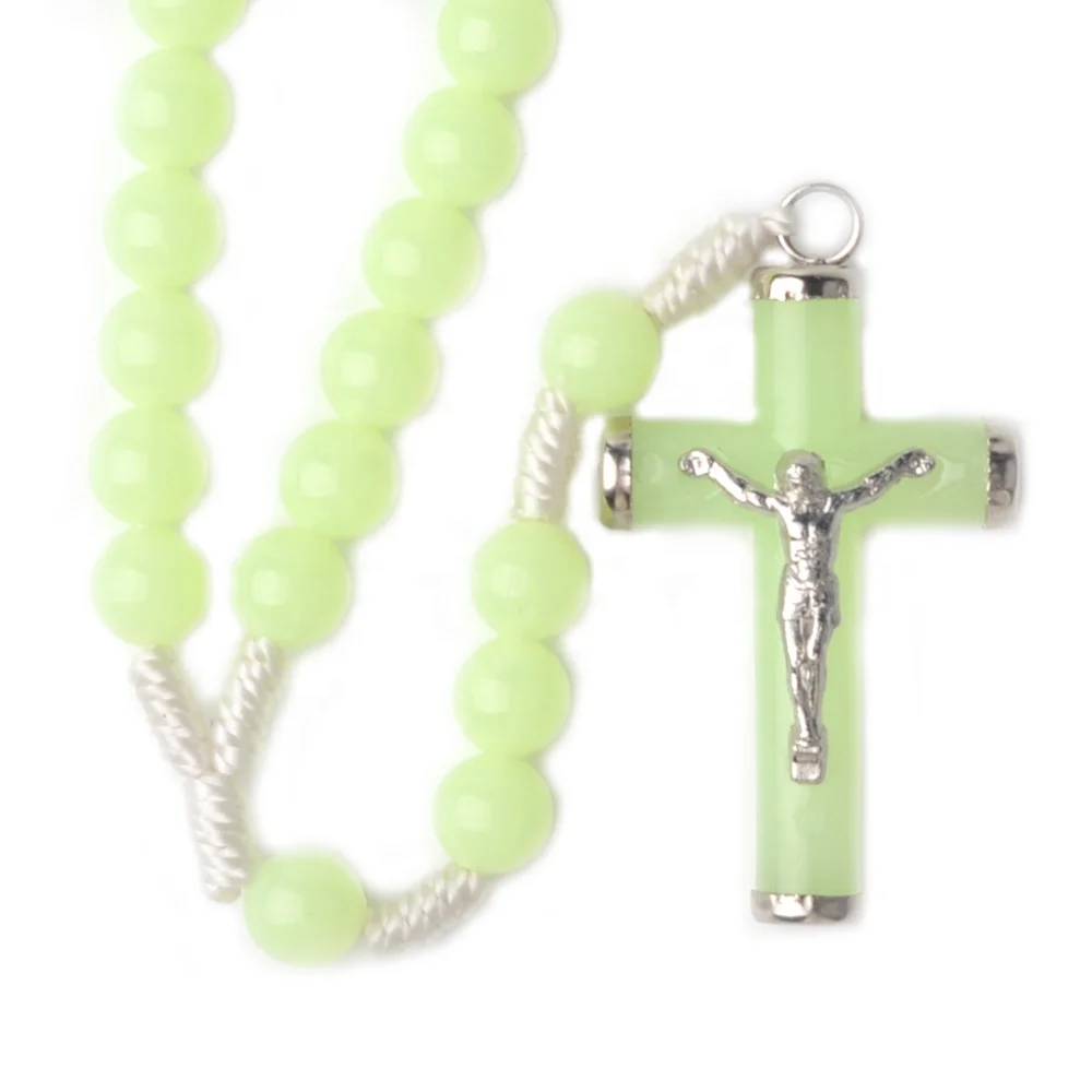 Unisex 8mm Green Glow-in-the-Dark Plastic Rosary Beads Luminous Cross 53cm Necklace Length Religious Style Perfect Gift Pearl
