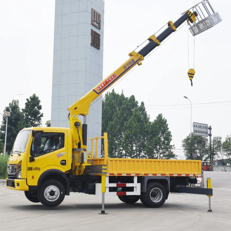 china crane manipulator hydraulic telescopic boom truck mounted crane truck with crane for truck