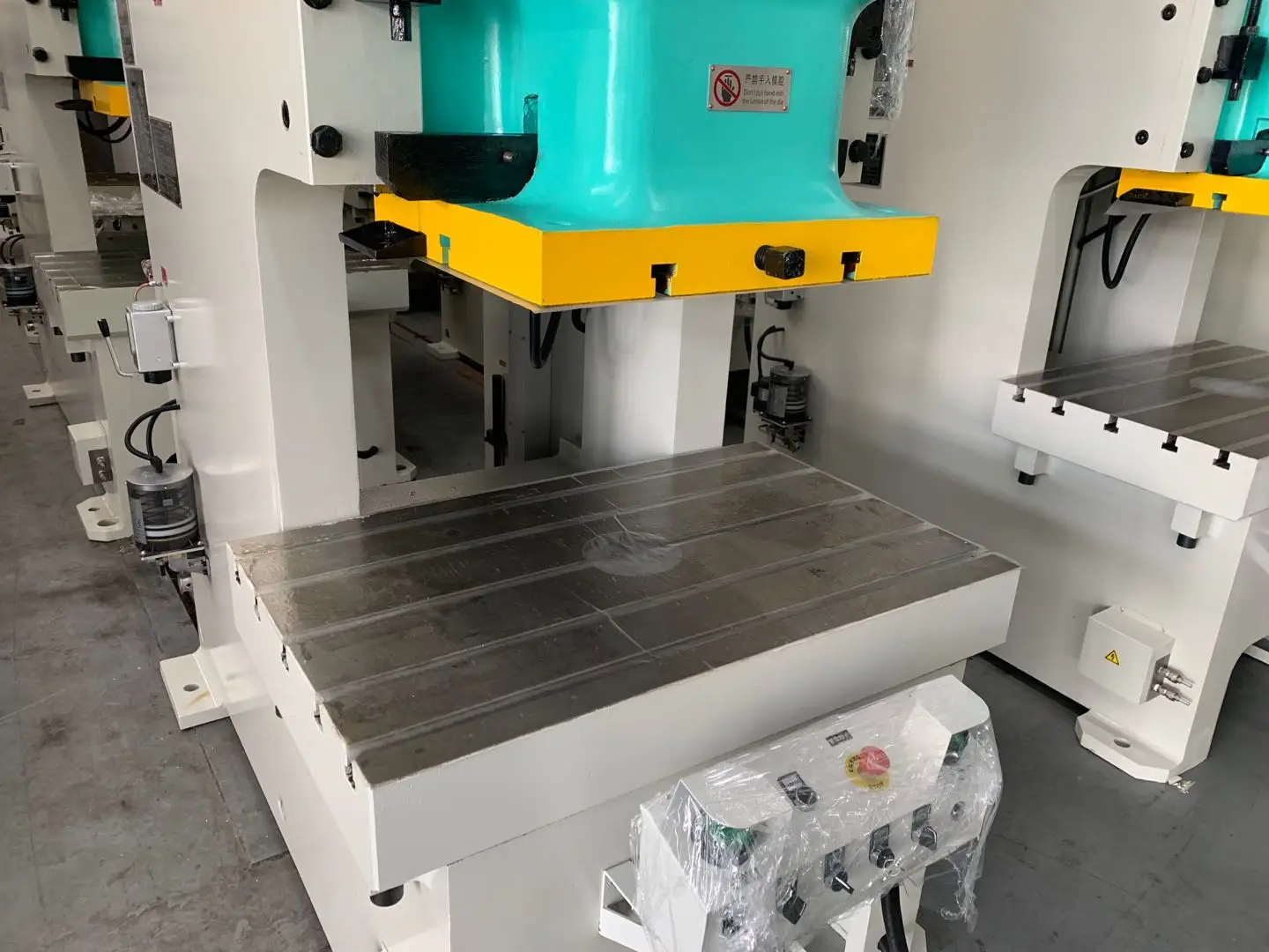 Punch press CNC single crank power press 80T