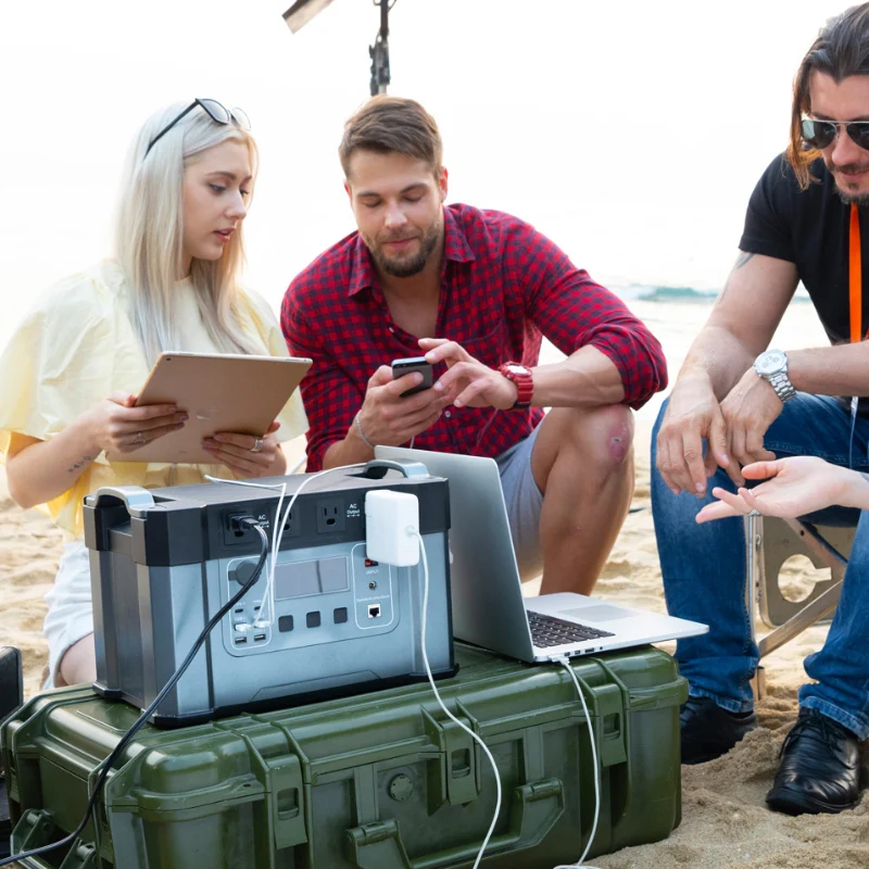 High Capacity APP Control 2000w Portable Power Station Power Station Lithium For Family Use