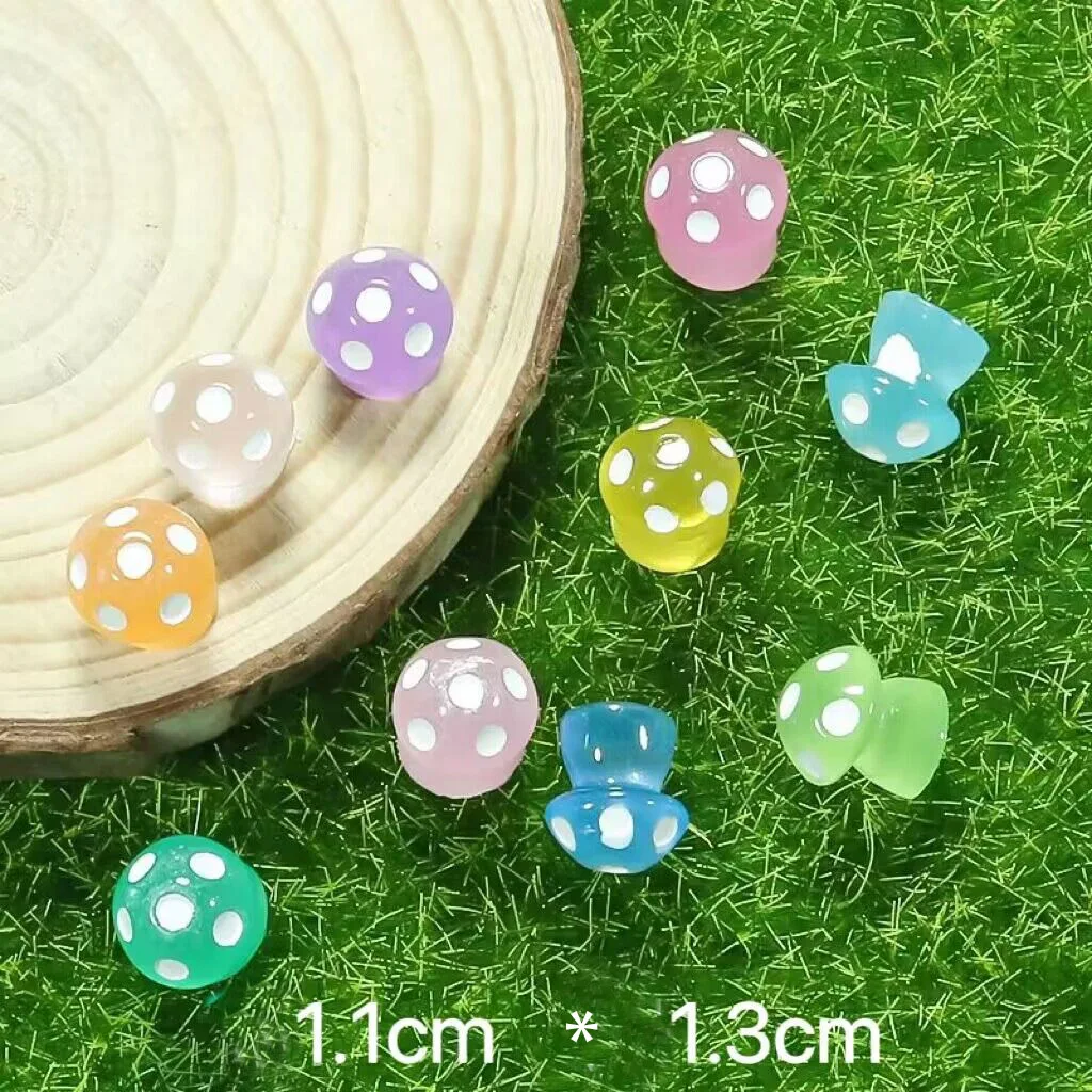 50pcs/bag Luminous Glowing Resin Charm 20 Types Glow in Dark Crafts for Keychain Bracelet