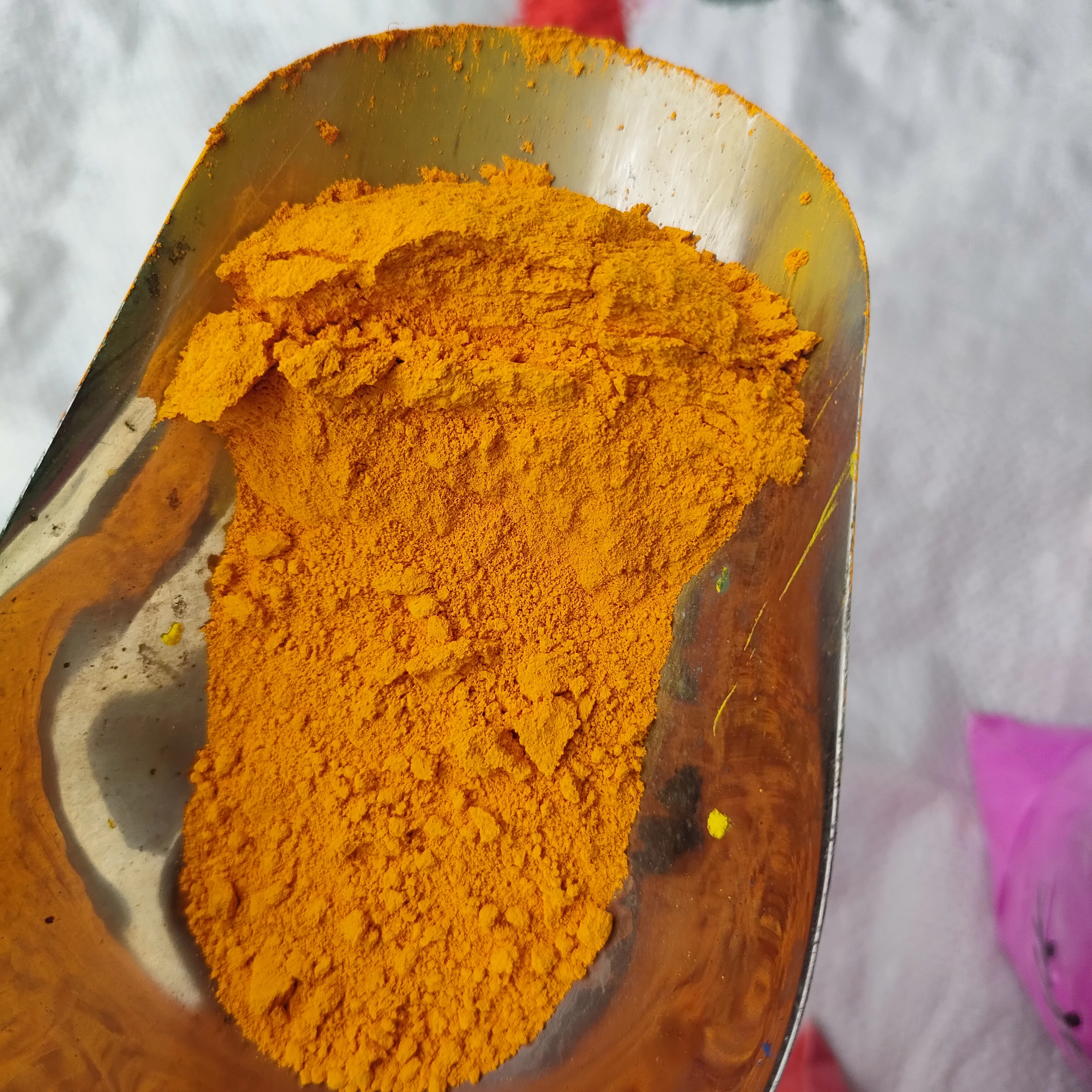 buy 25kg per bag roof tile pigment feo iron oxide orange powder iron oxide pigment for concrete paver block bricks