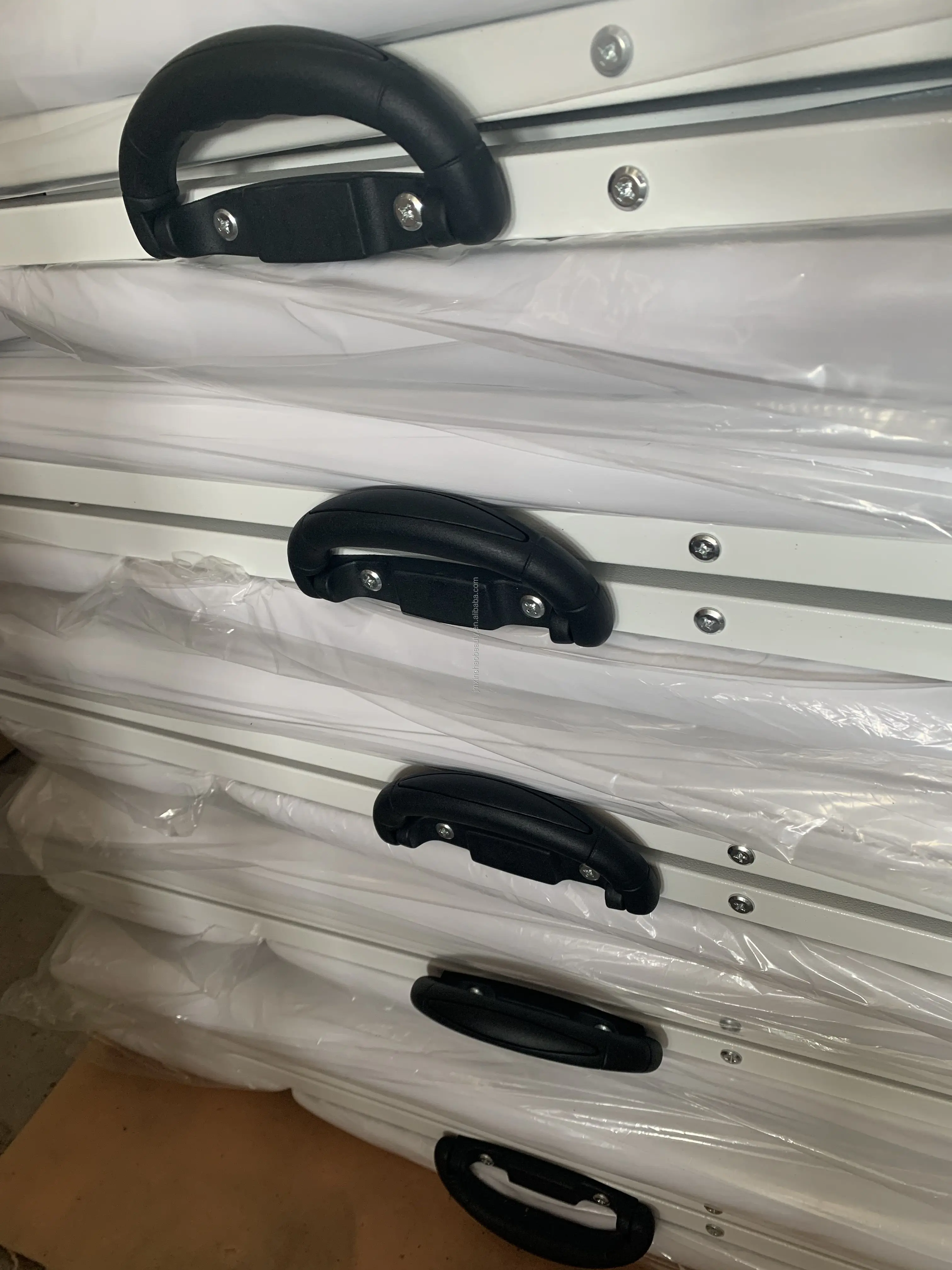 High Quality Portable Folding Massage Table Lightweight Beauty Salon Therapy Couch Bed