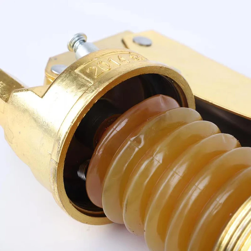 Factory direct Hand Grease Gun 900CC High Pressure Heavy Duty Lever Manual Grease Pump Oil Filling Gun special repair