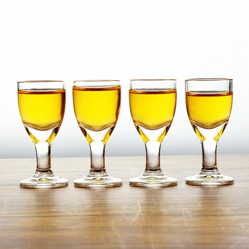 Whole sales custom logo 10ml shot glass for liquor vodka baijiu