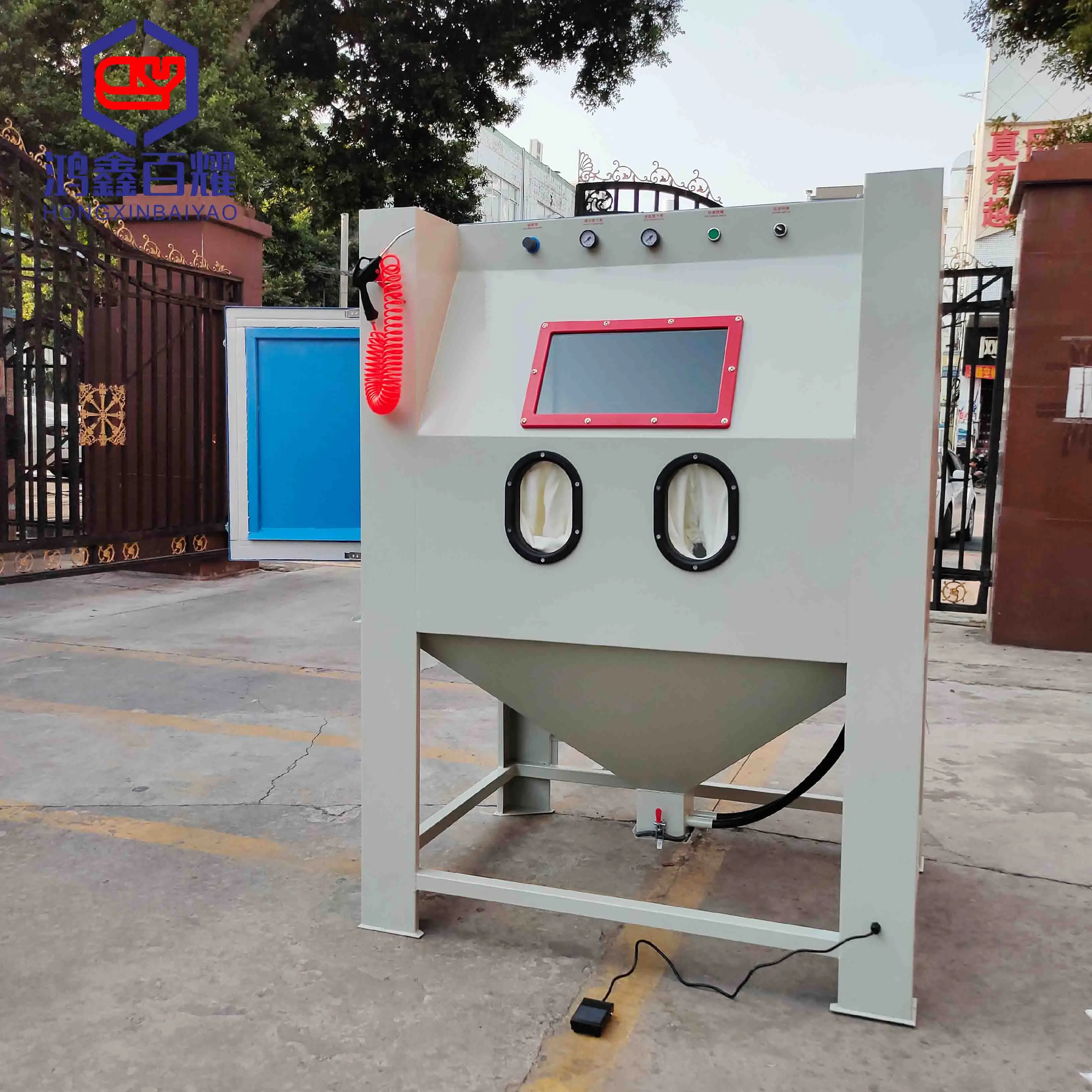 Пескоструйная машина Пескоструйный контейнер Поставка пескоструйный шкаф по индивидуальному заказу