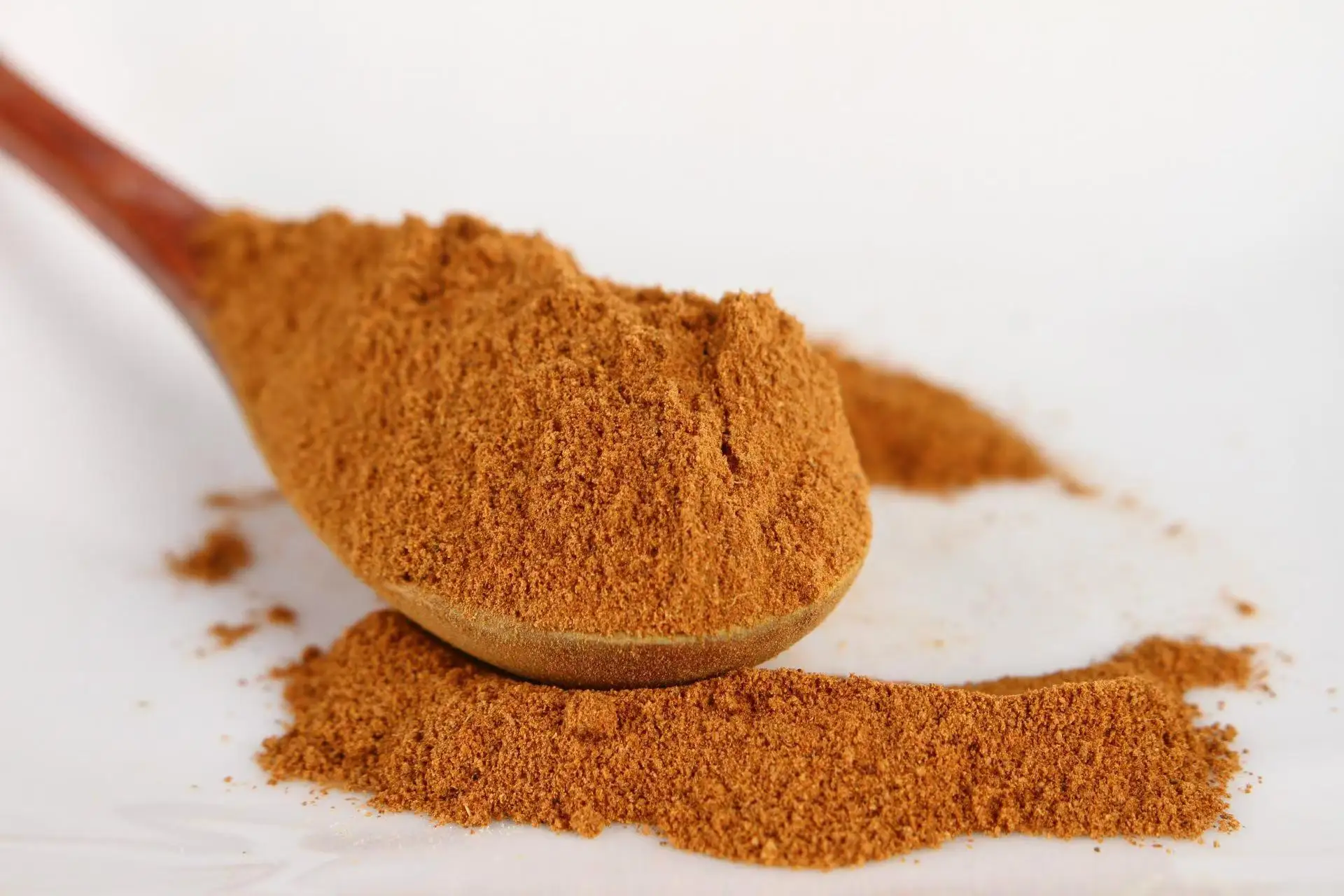 High Quality Factory Price Akina Cinnamon Powder CIGAR CASSIA Dried Spices Spicy Herb Slice Pattern Raw Processing Wholesale
