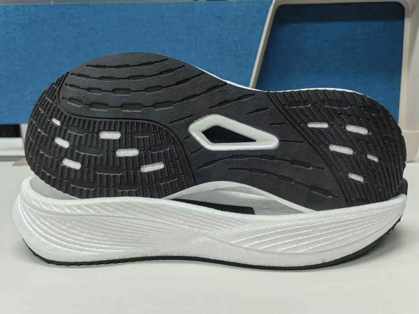 Sneaker Sole ETPU Outsole Non-Slip Wear-Resistant Rubber Sports Running Shoes Sole