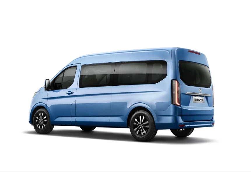 Foton Tuano Big V 2024 CITY 2.0T 5/6/7/9 seaters Light passenger Bus Single Tire Diesel Fuel Aotumobile in Stock