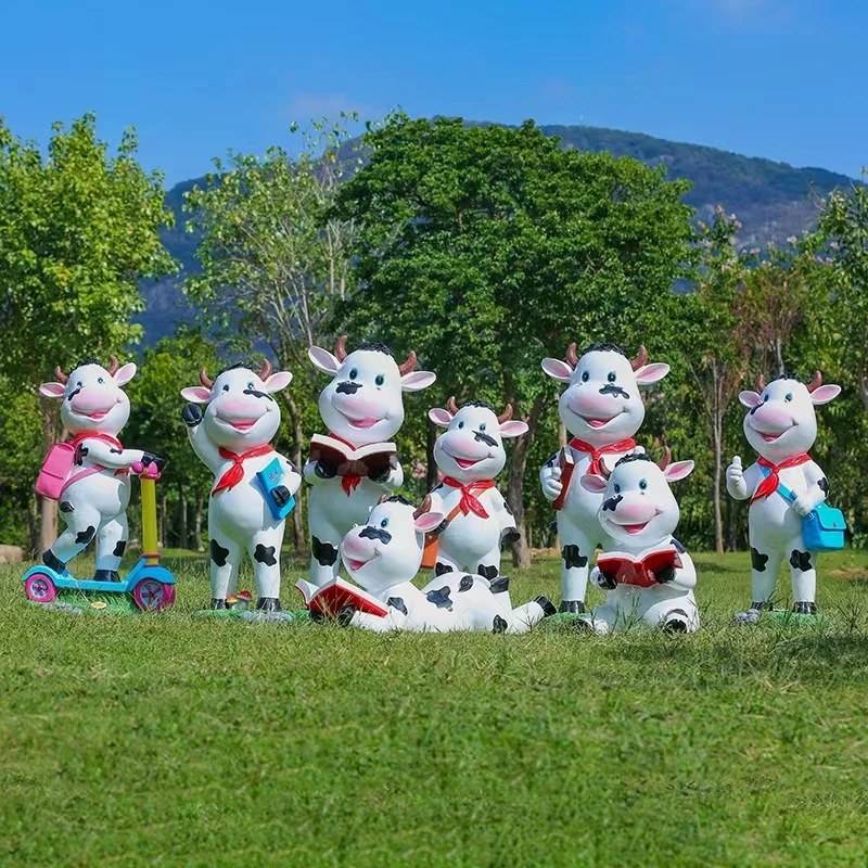 Fiberglass Cartoon Cow Crafts Simulation Cow Animal Sculpture Outdoor Decoration