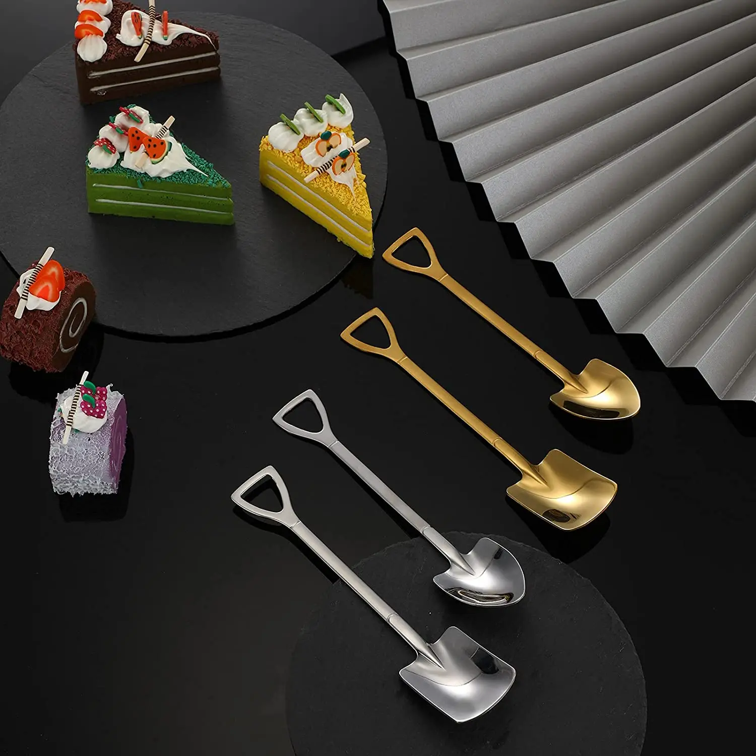 Shovel Shape Spoon Stainless Steel Spoon Stirring Watermelon Spoon (Golden)