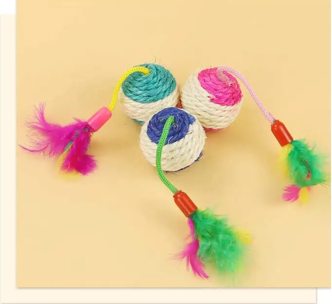 Pet Grinding Claws Toys Cat Interactive Toys Sisal Ball with Feather Tail Sisal Feather Tail Cat Chewing Toy