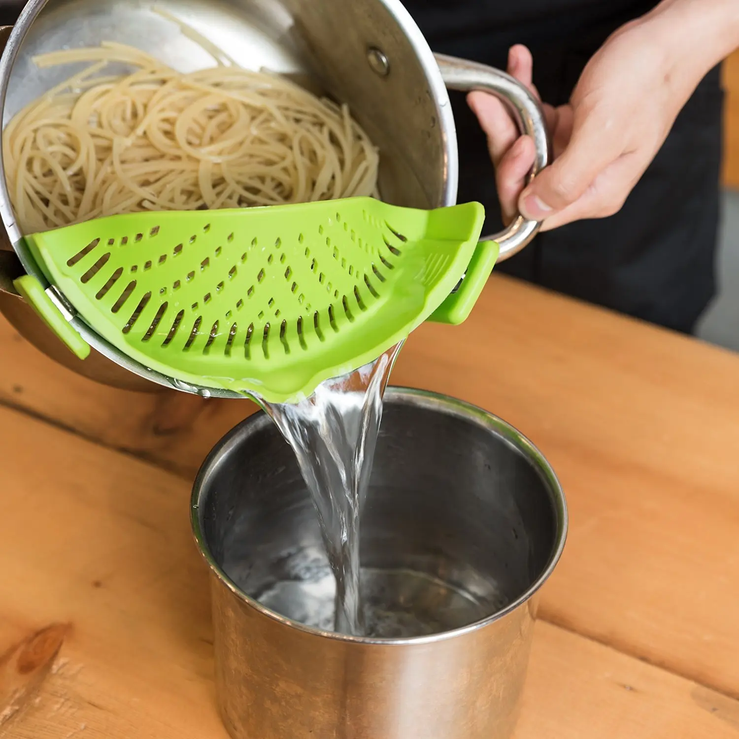 2022 Wholesale Kitchen Sink Silicone Pot Strainer Adjustable Clip On Food Strainer