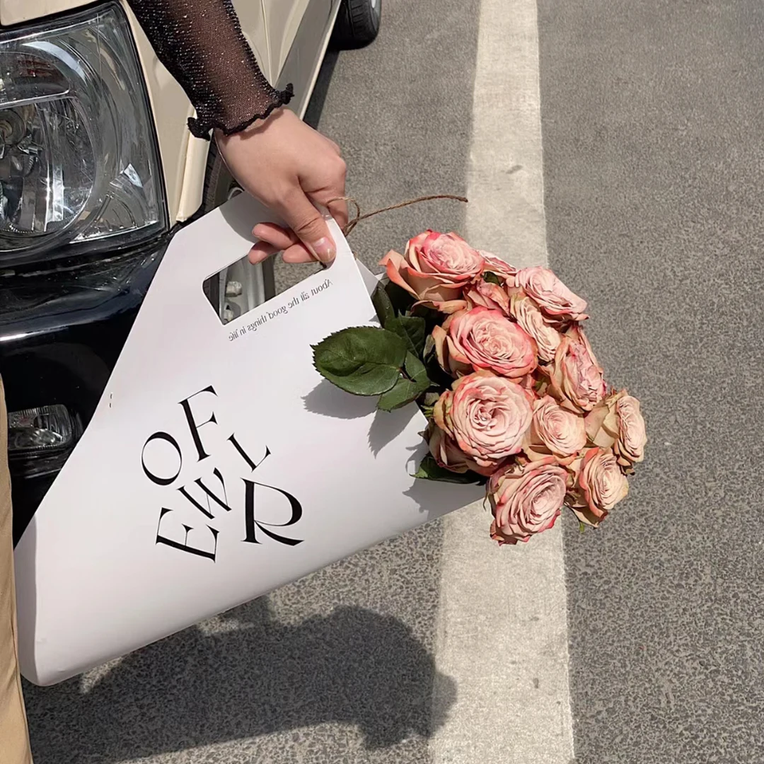 INS Style Flower Clutch Bag Fresh Flower Paper Carry Bag Bouquet Packaging Gift Bag For flower
