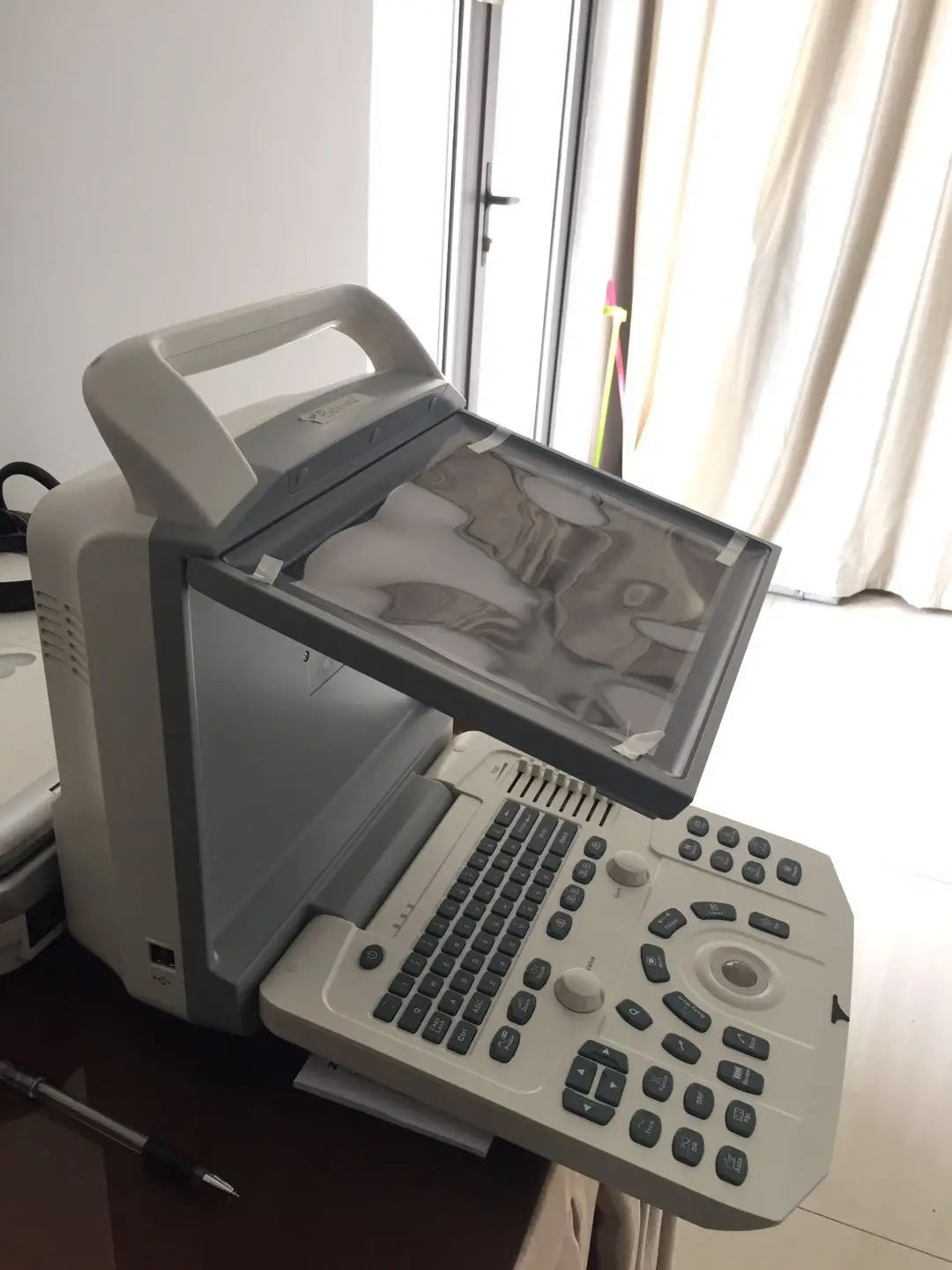 Factory Price B&W Ultrasound Portable Black and White Ultrasound MSLPU46