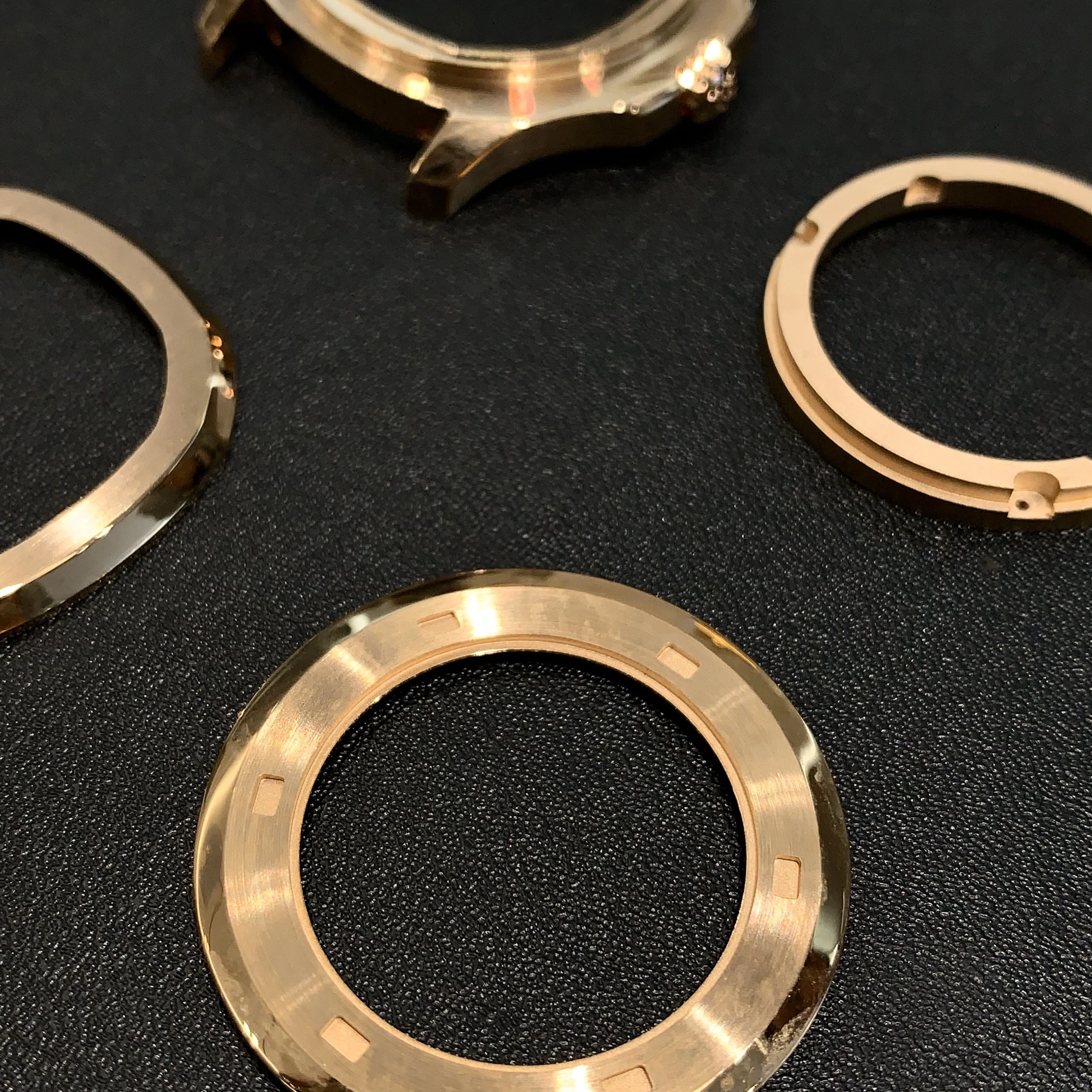 18K Rose Gold Watch Push-Button Hiding Clasp Luxury Watch Accessory for rm with 18K Gold Watch Case