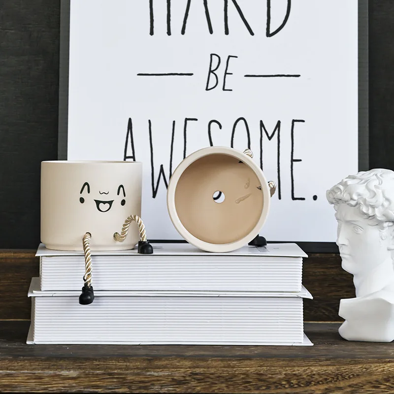 Lovely Cartoon Expression Design Stackable Ceramic Plant Pot with Hanging Rope Shoes