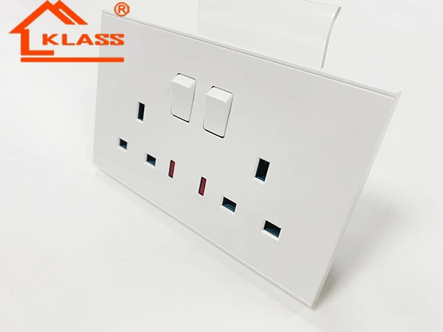 KLASS High-quality UK England  Switches 3/5 Pin Universal Electrical Socket with Interruptor Hotel Fashion Design Switch