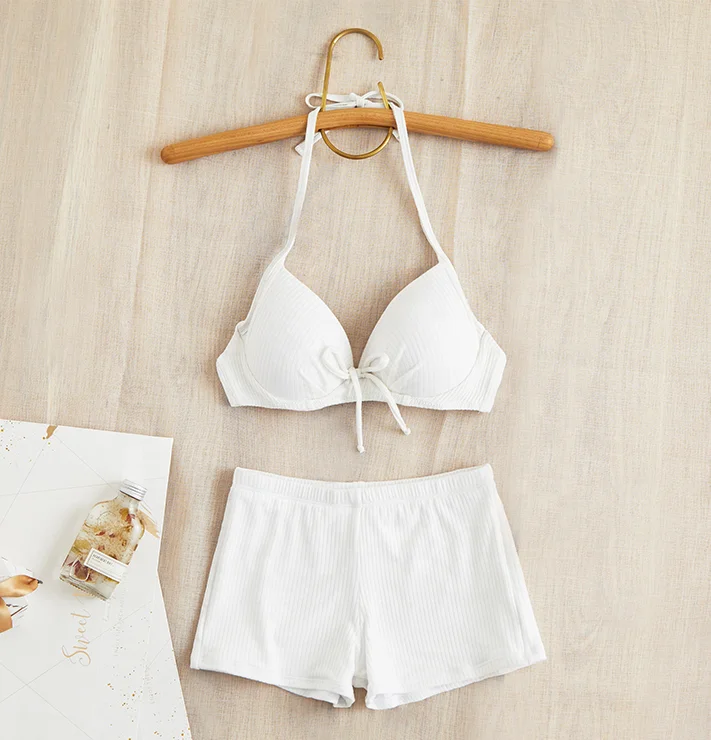 Breathable  sun protection clothes and sexy women bikini sets cute swim wear