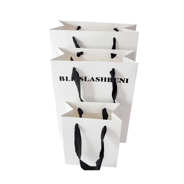 Wholesale custom low price eco friendly recycles gift shopping paper bag with your own logo
