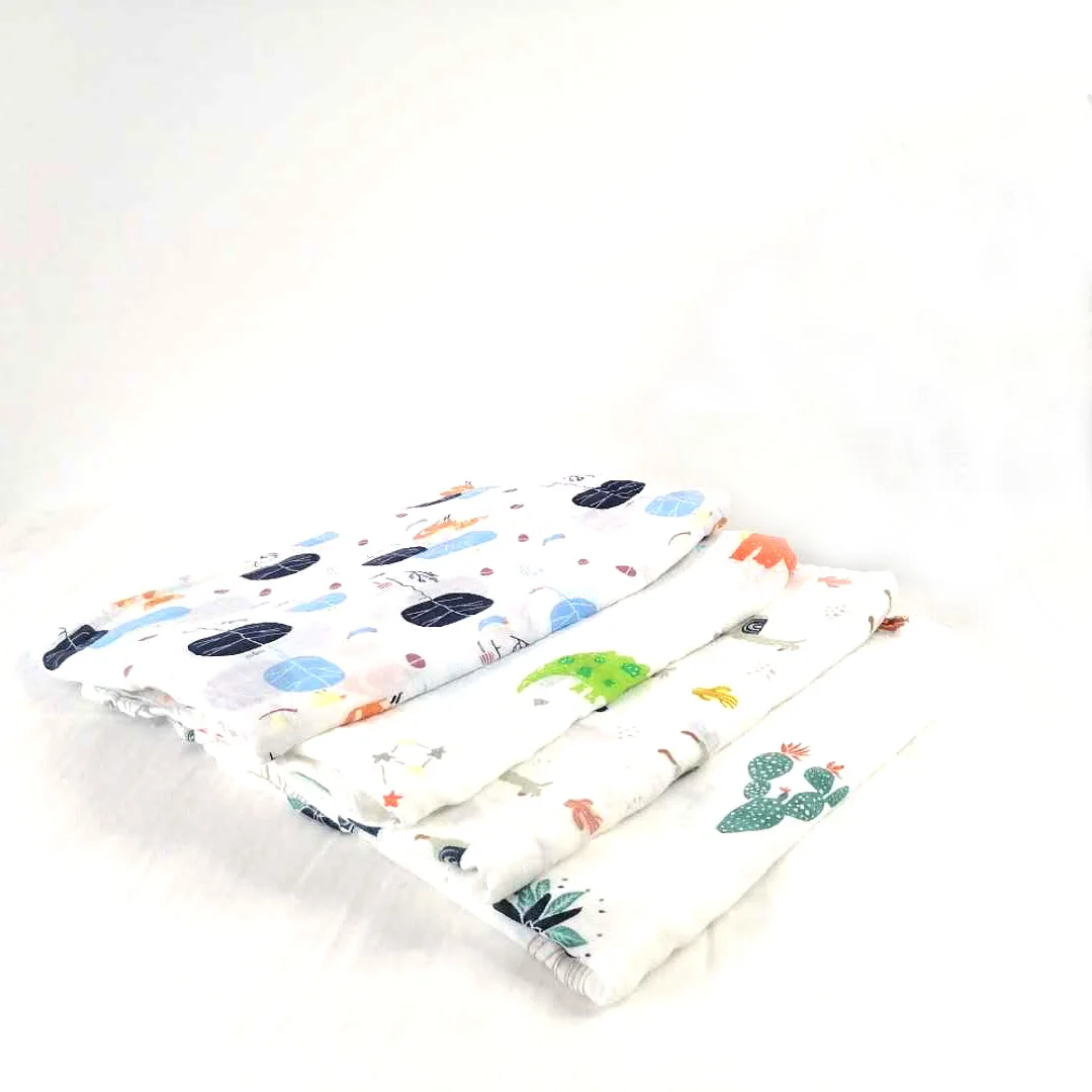 120cm Square Bamboo Cotton Custom Printed Muslin Swaddle In Cardboard Wrap Packaging