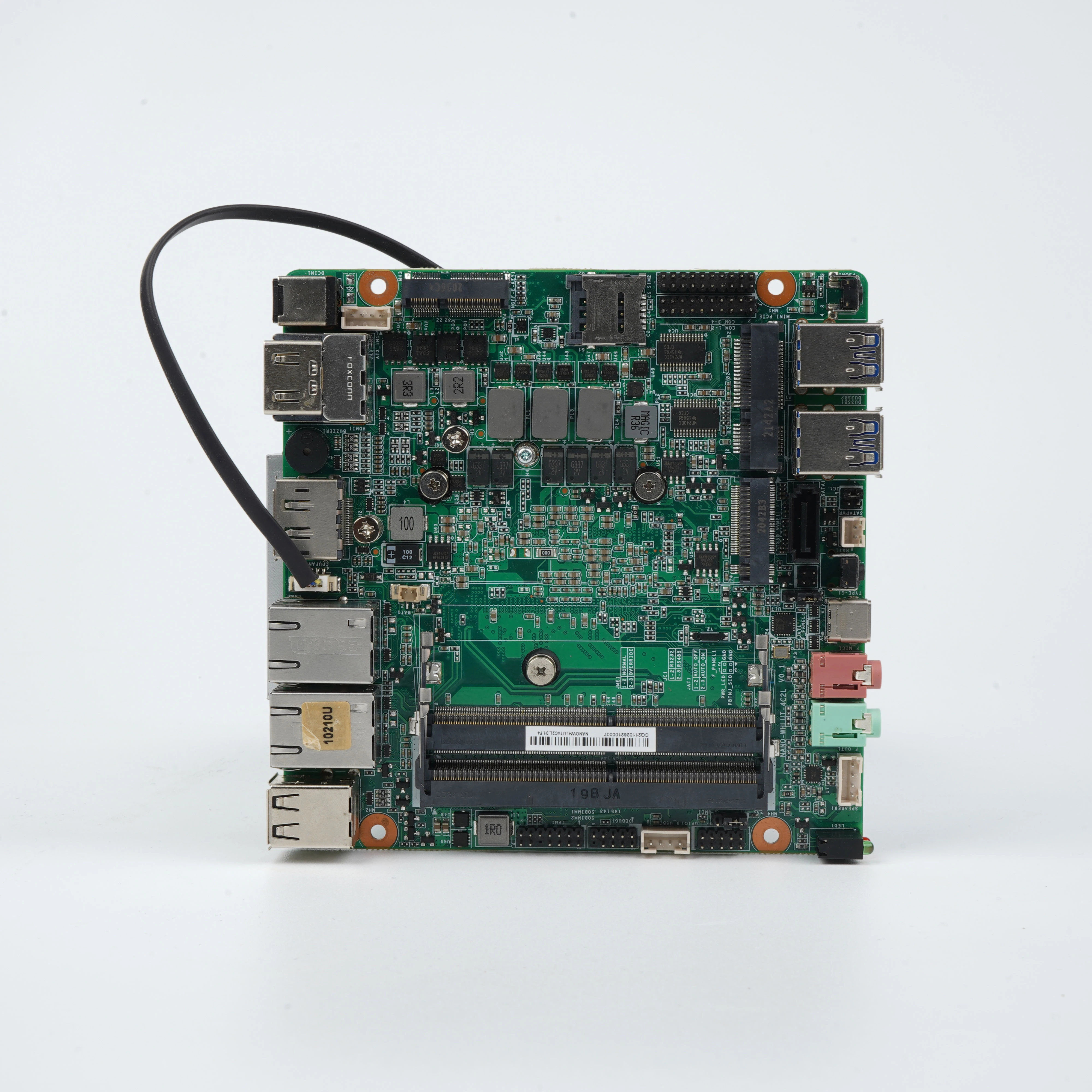 Мини-itx Промышленная материнская плата HD Graphics с тремя дисплеями, WhiskeyLake & CometLake DDR4 m.2, Встроенная Материнская плата, материнская плата