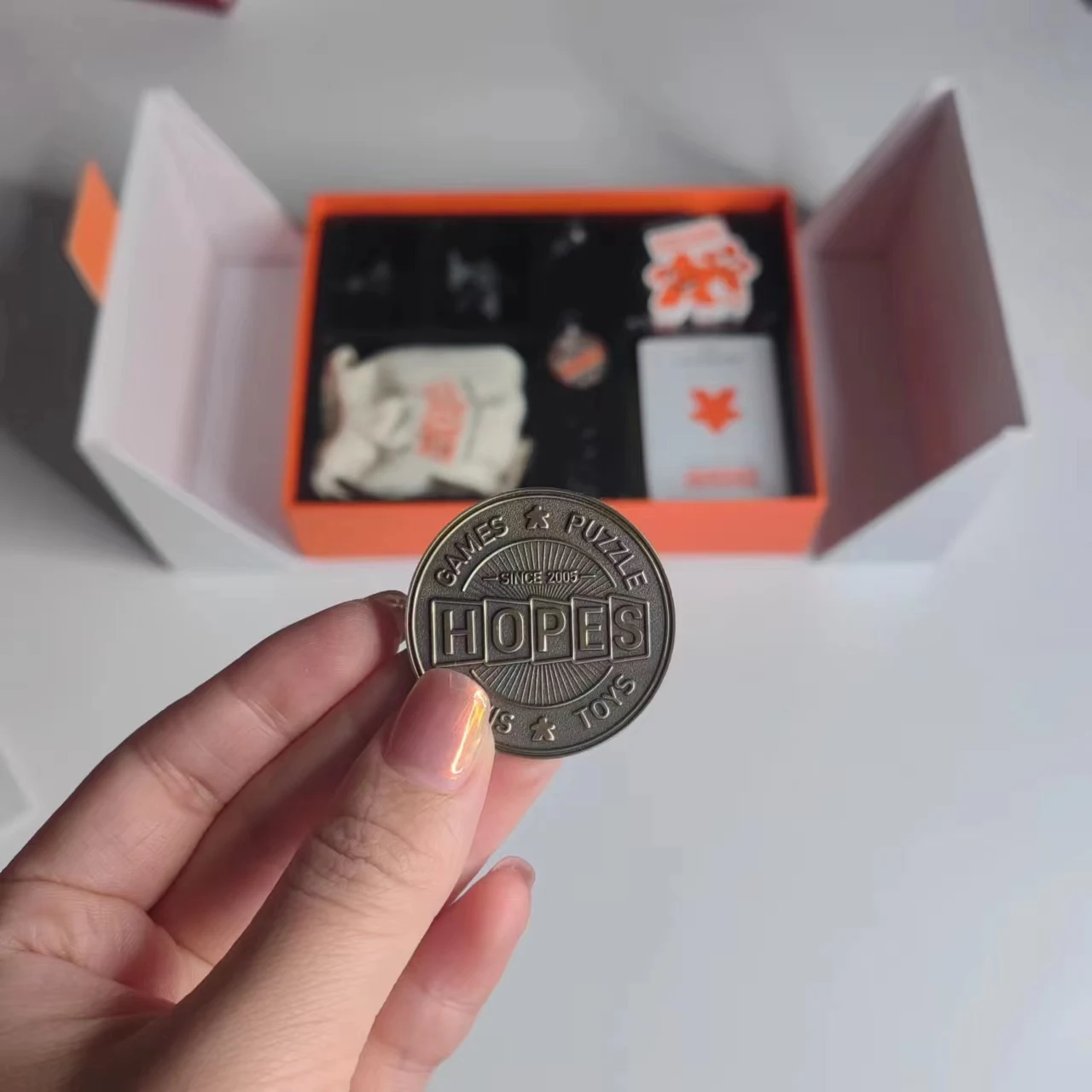 customised popular customized educational learning 30 seconds drinking metal coin card board games