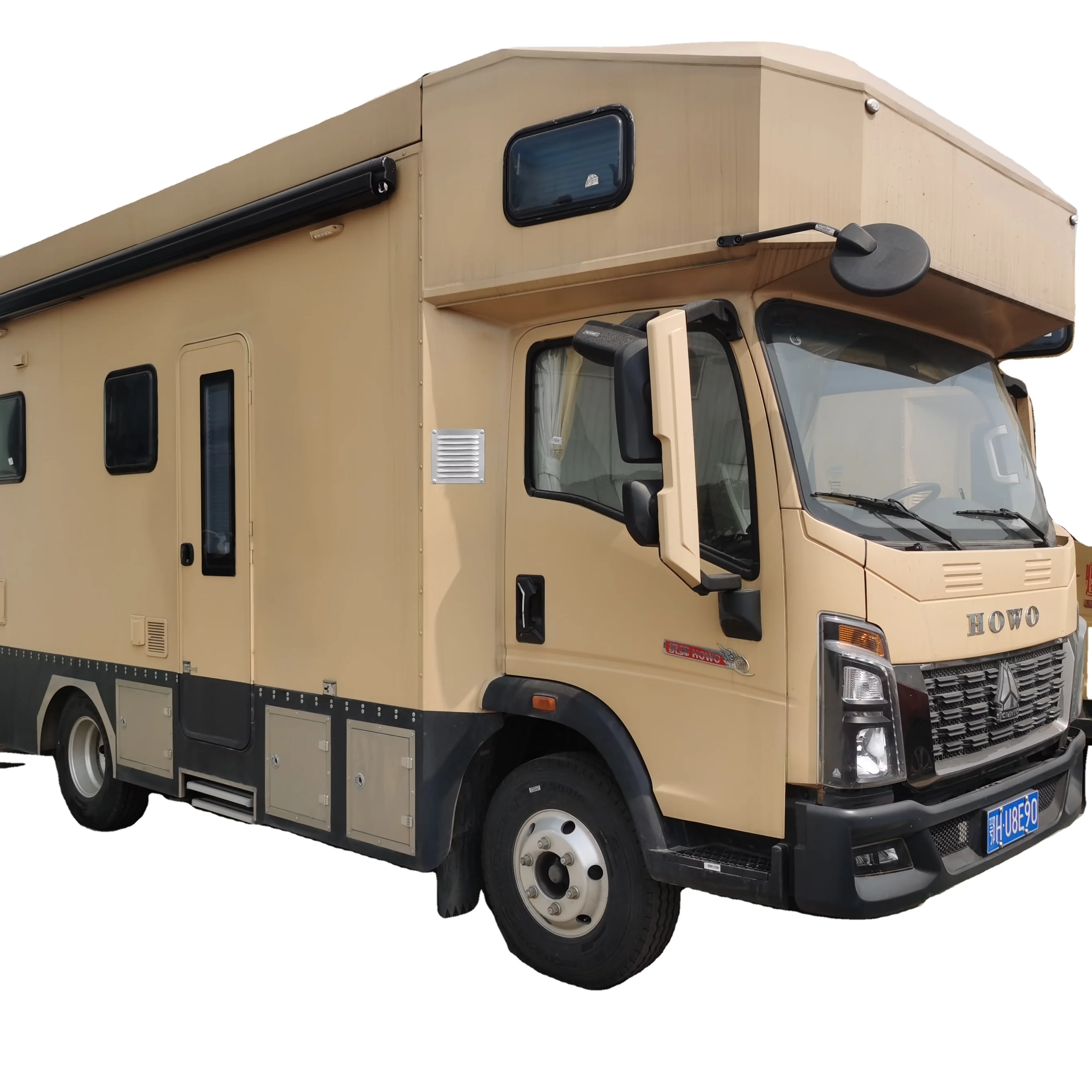 Modern Design HOWO Luxury 4x2 Automatic RV Caravan-Compatible Off-Road Motorhomes for Travelling Trucks Category