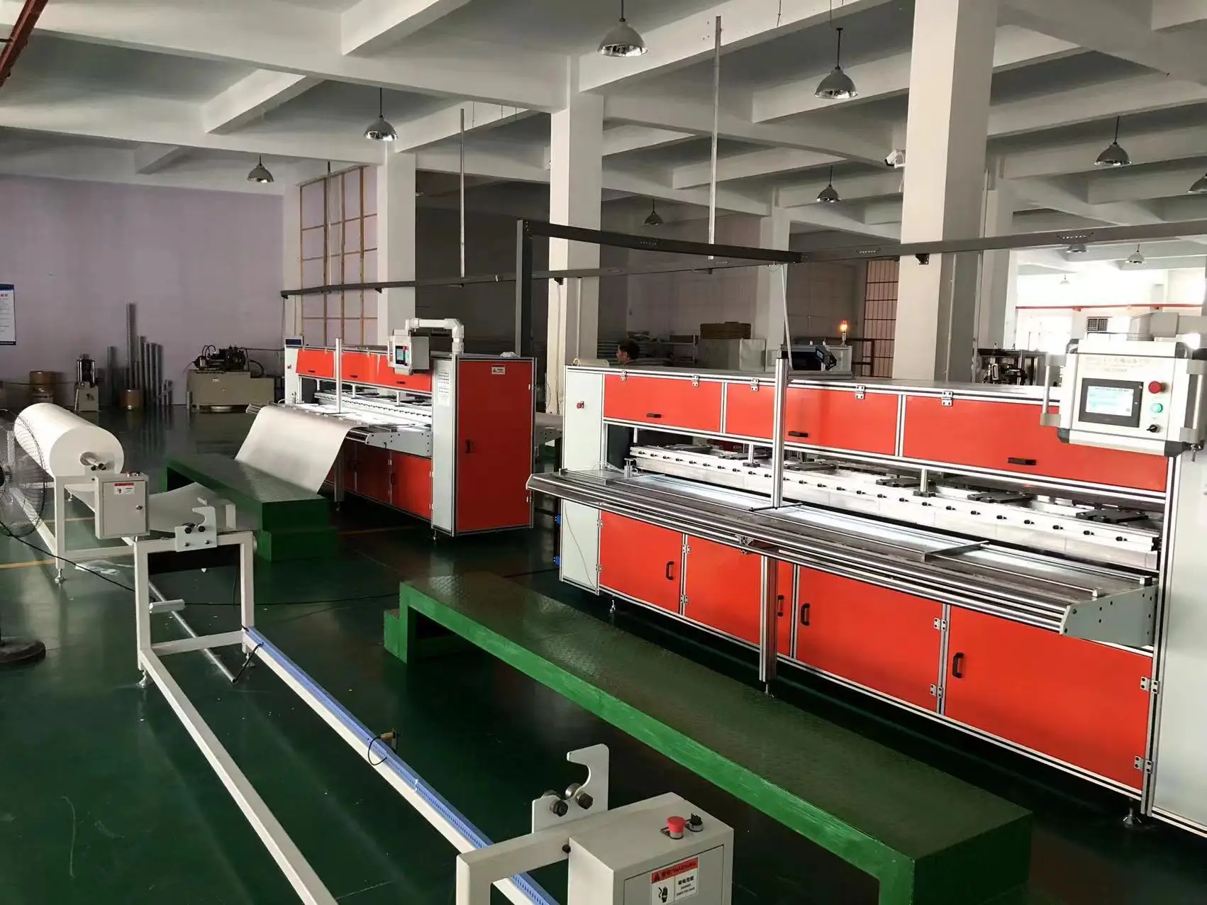 Fully automatic folding pleated mesh machine/pleated sunshade fabric/pleated non woven fabric