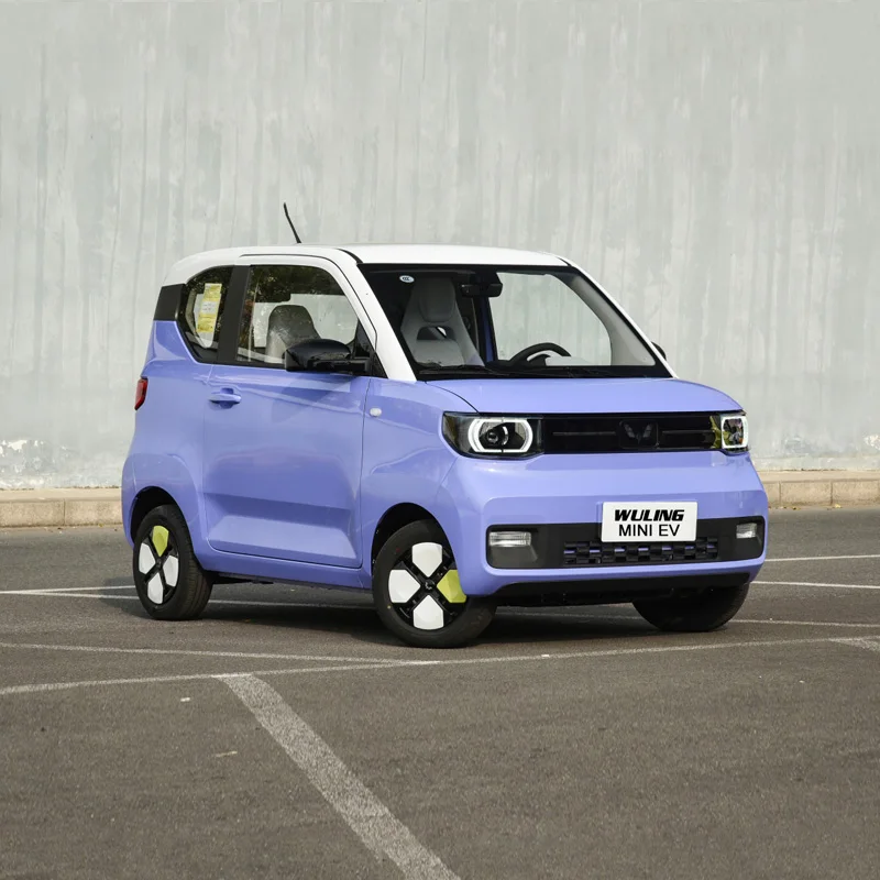 2024 Popular Cheap Wuling Mini EV Small 4 Seats 170km 215km Cute Fast Charge Car For Adults