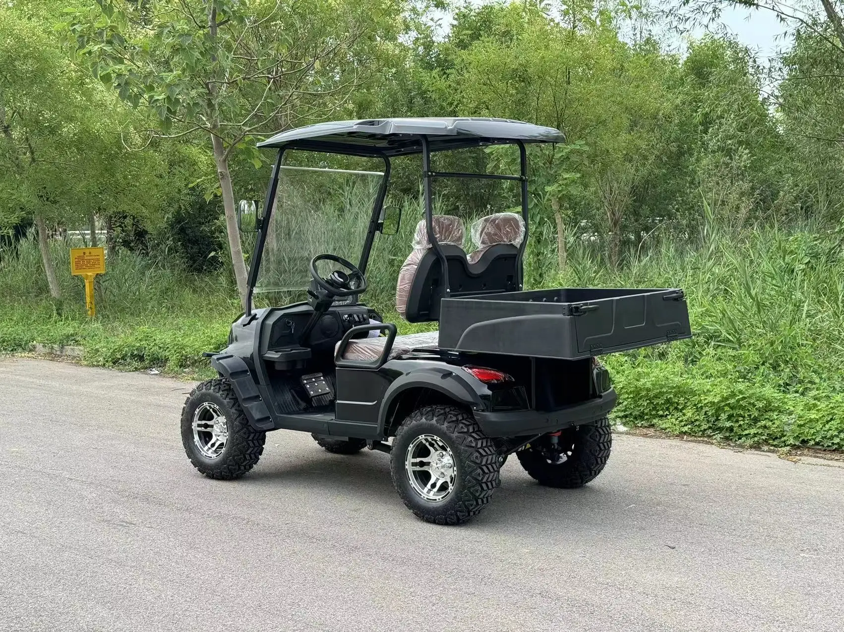 HIGHTOP High Quality 6 Passenger 4x4 seater Tourist Car Electric Golf Cart for sale