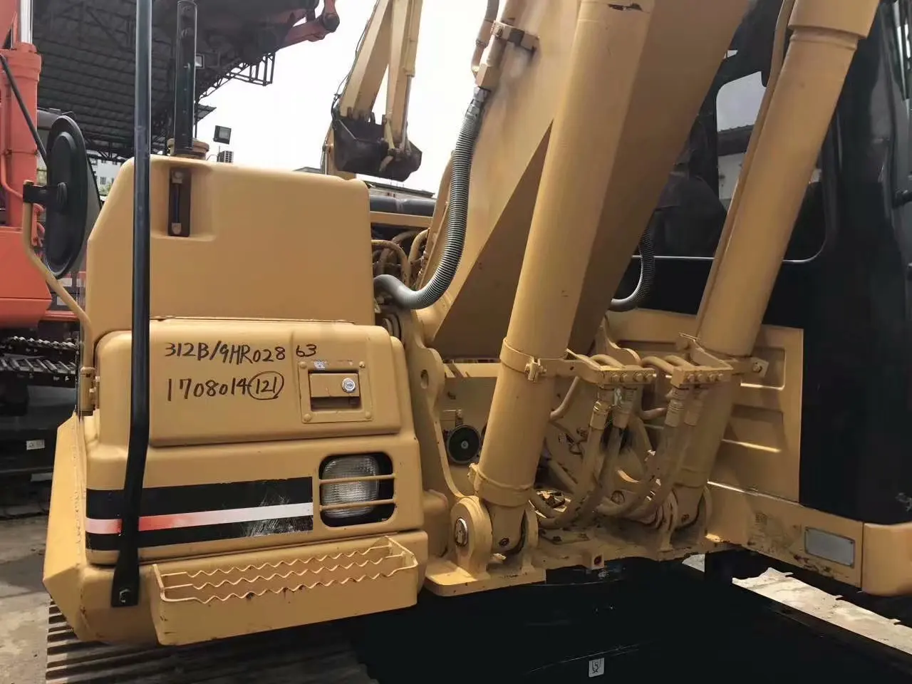  Б/у оригинальный гидравлический японский экскаватор Cat 312B высокой производительности 12 тонн для продажи в
