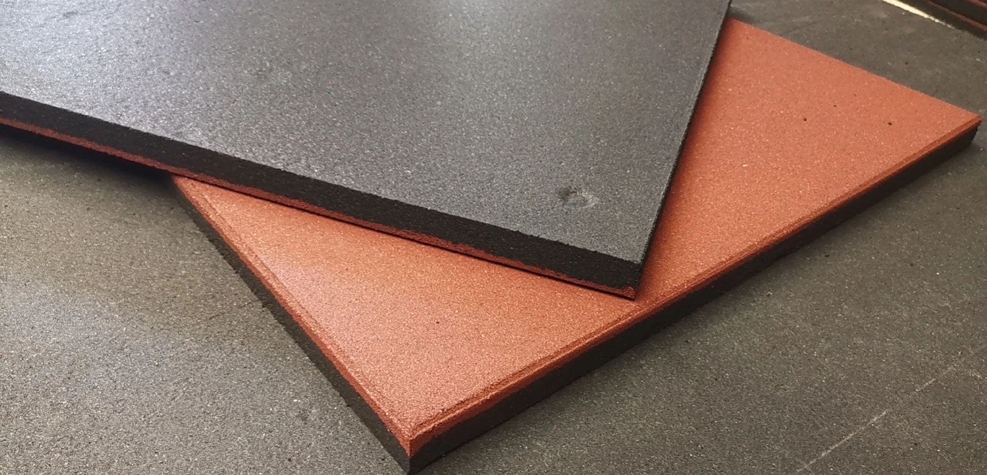 LX  High Viscosity Polyurethane Binder for Rubber Tiles Mats Sheets