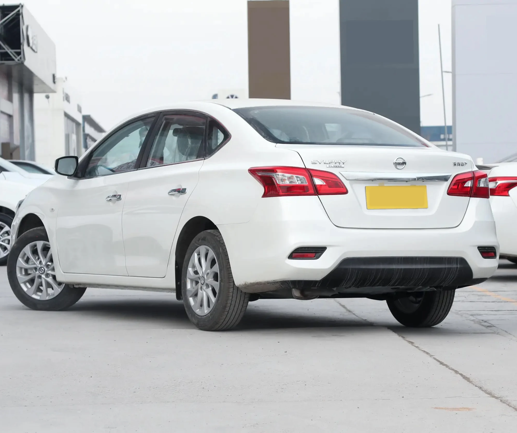 Новая модель Nissan sylphy 2024 классический 1.6L Супер Бытовой автомобиль в наличии седан 5 мест