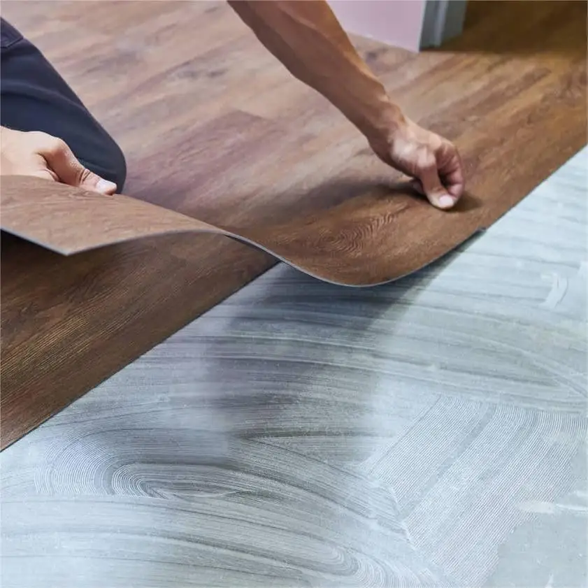 Оптовая продажа гибкие камни для резки дерева сухая спинка клей пола Piso Vinlico ПВХ виниловая напольная плитка водонепроницаемая