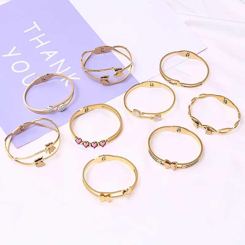 C&J Popular Classic Accessories Women Love Heart Charm Zircon Gold Plated Steel Steel Fashion jewelry Bracelets Bangles
